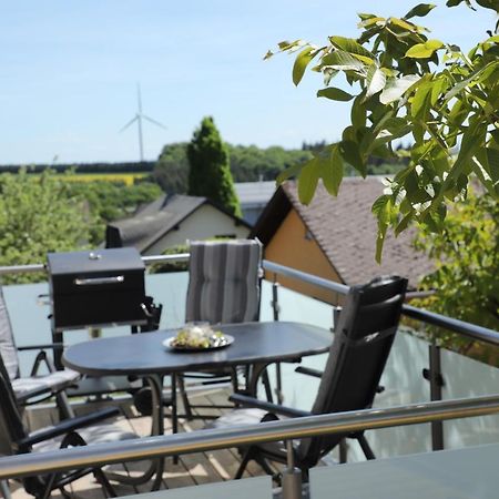 Kleine-Eifel-Auszeit Apartment Hambuch Exterior photo
